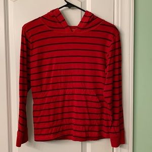 Medium Red Camel Hoodie with Pockets. $8